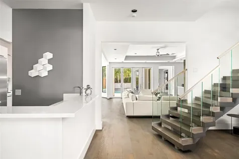 3703 Wroxton Road West University Place TX 77005