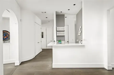 3703 Wroxton Road West University Place TX 77005