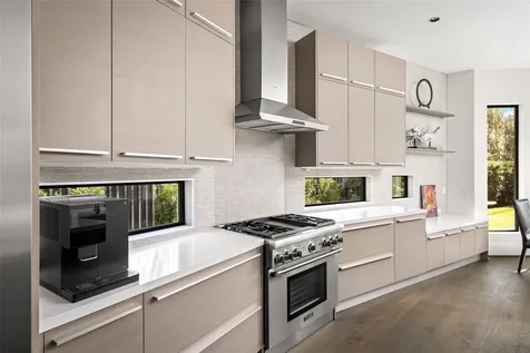 3703 Wroxton Road West University Place TX 77005