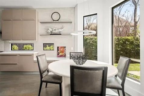 3703 Wroxton Road West University Place TX 77005