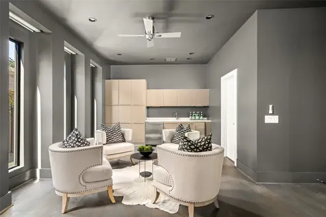 3703 Wroxton Road West University Place TX 77005