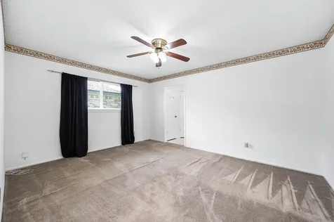 720 S Remington Drive Angleton TX 77515