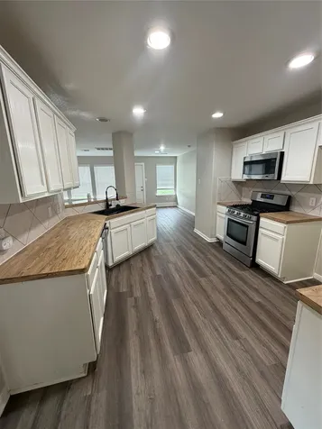 3219 Watercliff Court Spring TX 77388