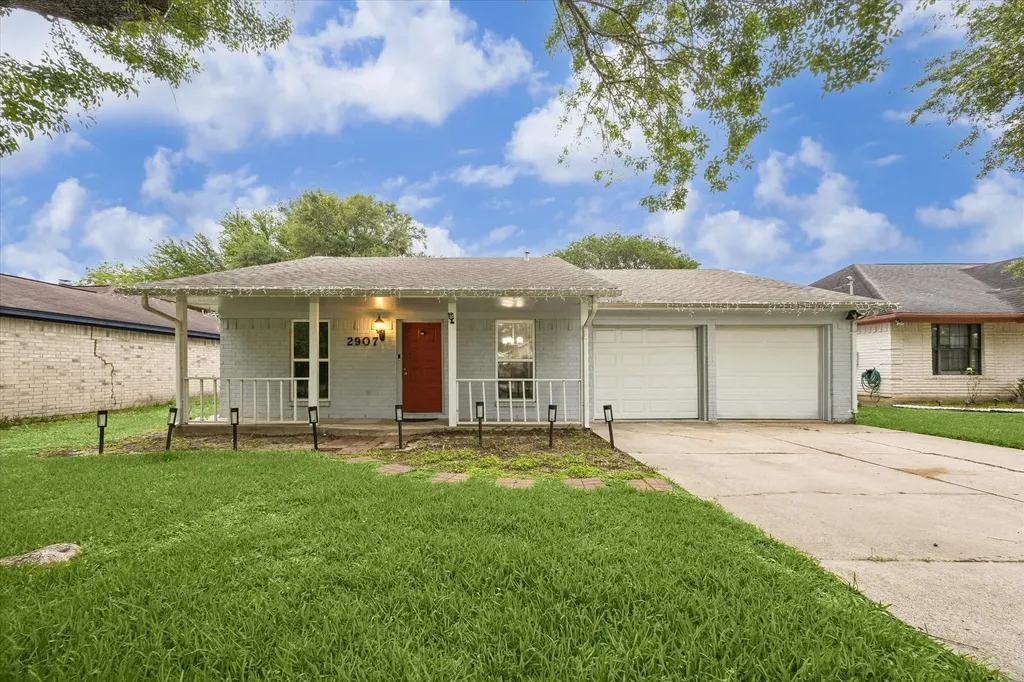 2907 Arkansas Avenue Dickinson TX 77539