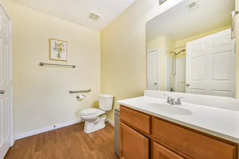 207 Oakridge Drive Hitchcock TX 77563
