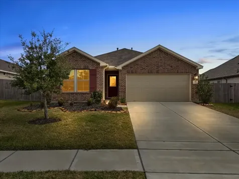 2475 Saddlecreek Alvin TX 77511