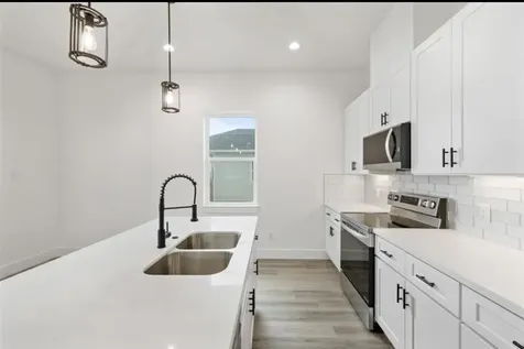 22805 Miramar Circle Galveston TX 77554