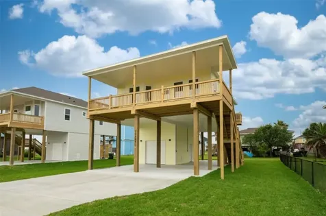 22805 Miramar Circle Galveston TX 77554