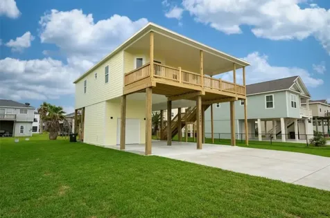 22805 Miramar Circle Galveston TX 77554