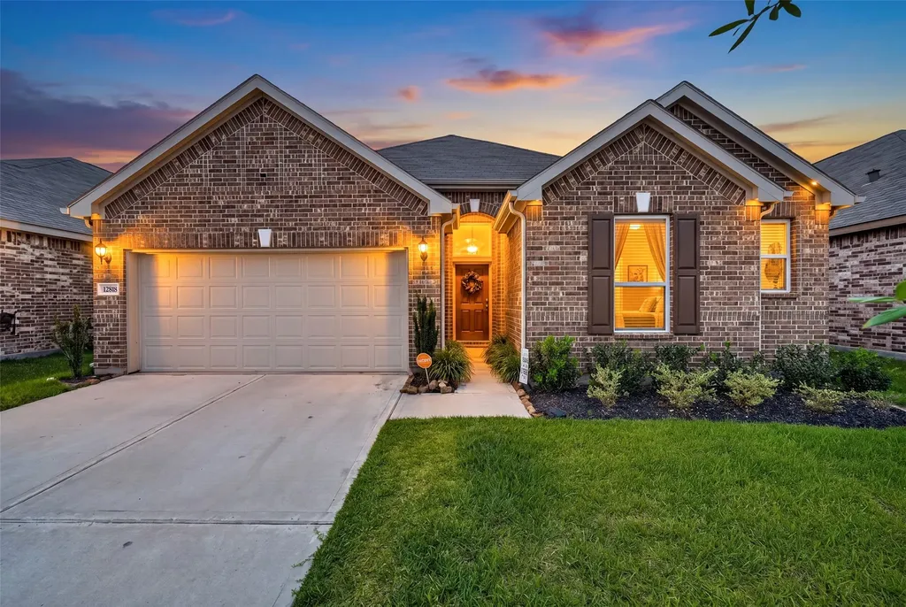 12818 Mossy Knoll Drive Houston TX 77044