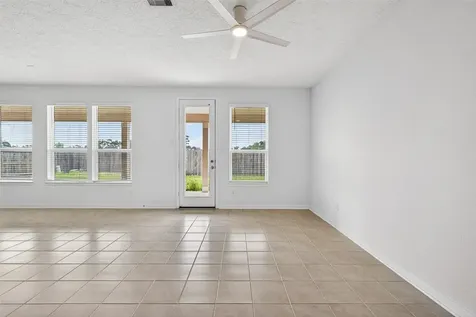 12818 Mossy Knoll Drive Houston TX 77044