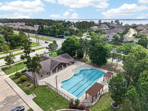 12818 Mossy Knoll Drive Houston TX 77044