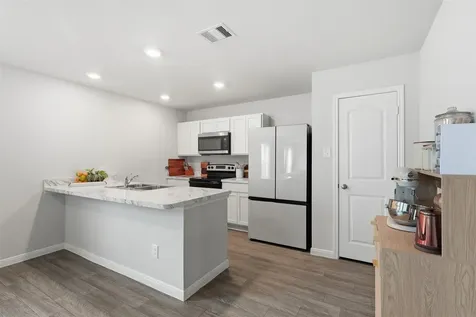 11050 Pelican Hill Lane Cleveland TX 77327
