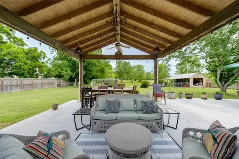 2465 Ryan Drive Alvin TX 77511