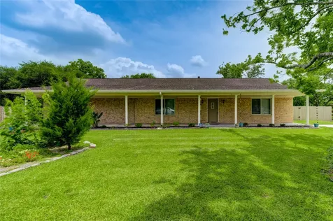 2465 Ryan Drive Alvin TX 77511