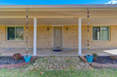 2465 Ryan Drive Alvin TX 77511