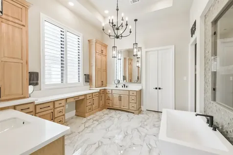 208 N Opulent Drive Montgomery TX 77316