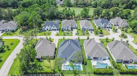 208 N Opulent Drive Montgomery TX 77316