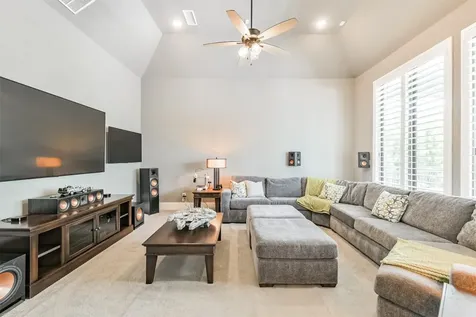 208 N Opulent Drive Montgomery TX 77316