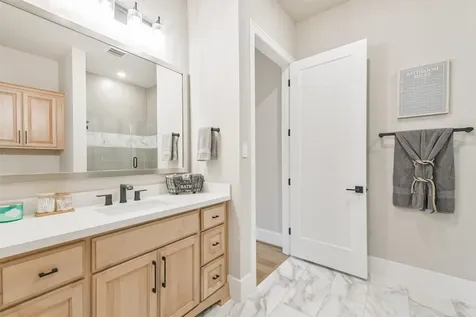 208 N Opulent Drive Montgomery TX 77316