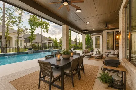 208 N Opulent Drive Montgomery TX 77316
