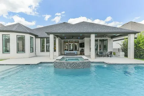 208 N Opulent Drive Montgomery TX 77316