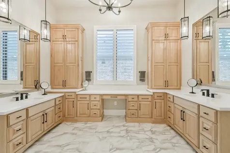 208 N Opulent Drive Montgomery TX 77316