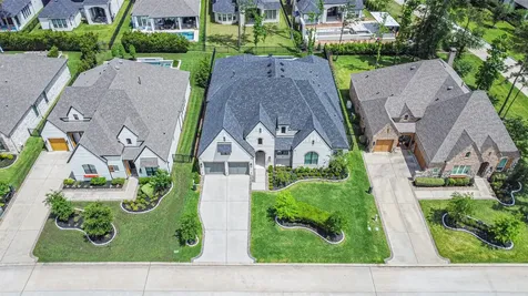 208 N Opulent Drive Montgomery TX 77316