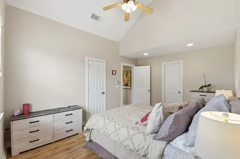 43 Regency Point Montgomery TX 77356