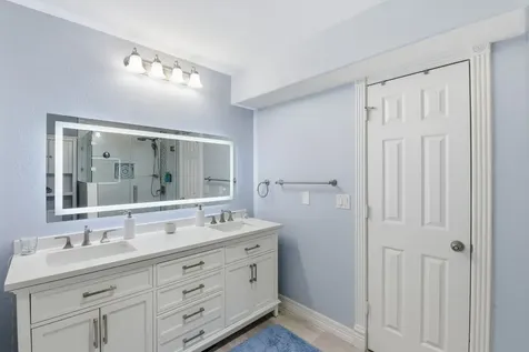 43 Regency Point Montgomery TX 77356