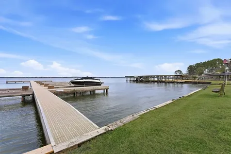 43 Regency Point Montgomery TX 77356