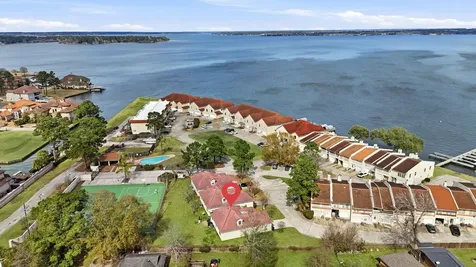 43 Regency Point Montgomery TX 77356
