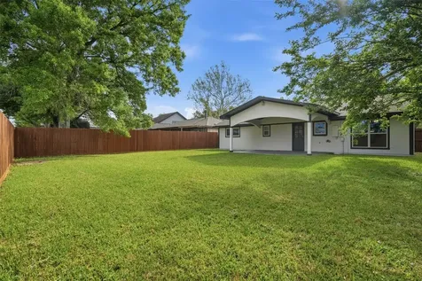 614 Leicester Lane Houston TX 77034