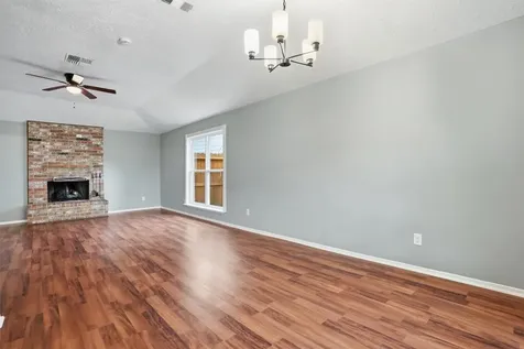 614 Leicester Lane Houston TX 77034