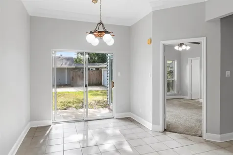 1207 Yorkshire Drive Friendswood TX 77546