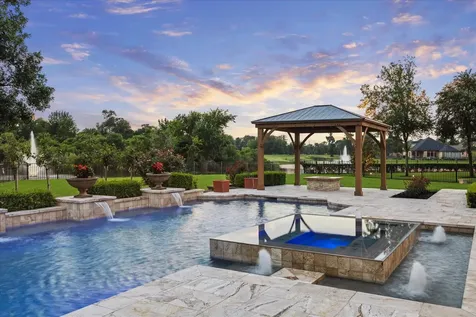 19 Sanctuary Trail Missouri City TX 77459