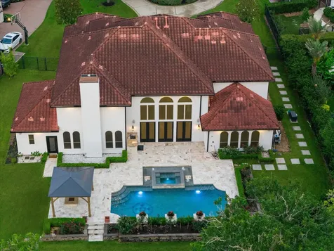 19 Sanctuary Trail Missouri City TX 77459