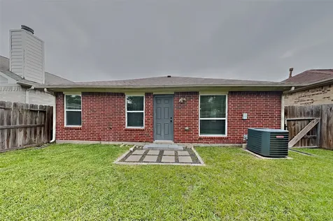 18203 Campbellford Drive Tomball TX 77377-7986