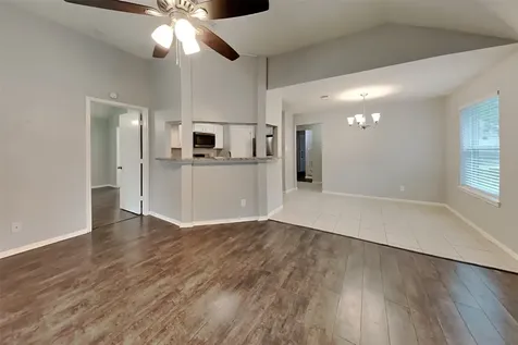 18203 Campbellford Drive Tomball TX 77377-7986