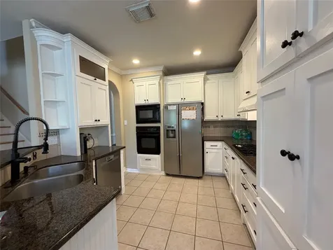 1113 Shadowbend Street Pearland TX 77581