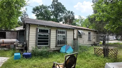 7935 Sherman Street Houston TX 77012