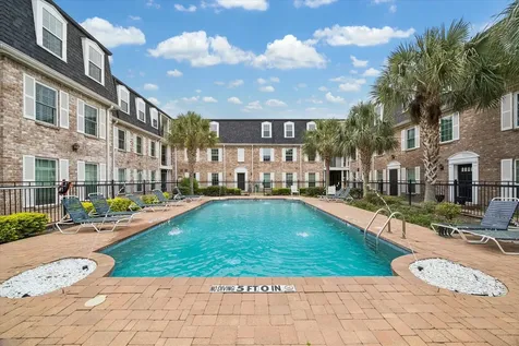 355 N Post Oak Lane 644 Houston TX 77024