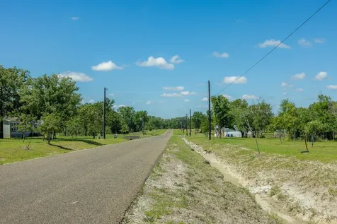6757 Atakapan Trail Bedias TX 77831