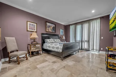 20 Sugarberry Circle Houston TX 77024