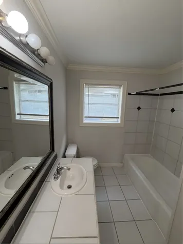613 Pacific Street 1 Houston TX 77006