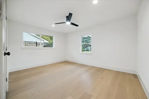 6110 Yarwell Drive Houston TX 77096