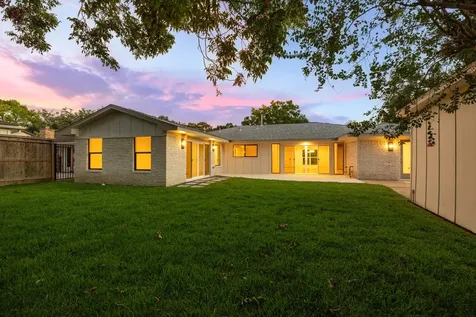 6110 Yarwell Drive Houston TX 77096