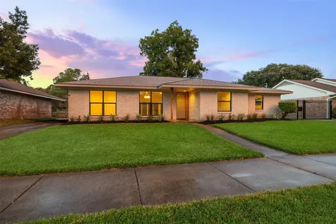 6110 Yarwell Drive Houston TX 77096