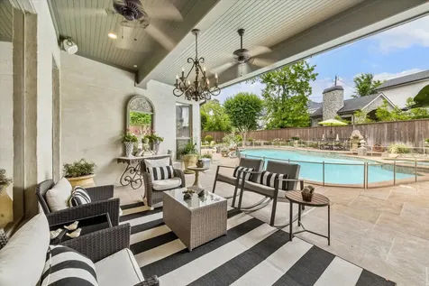 11718 Providence Park Houston TX 77024