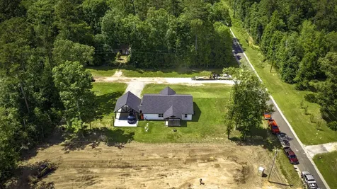 141 Summer Place Livingston TX 77351